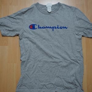 Champion T-Shirt